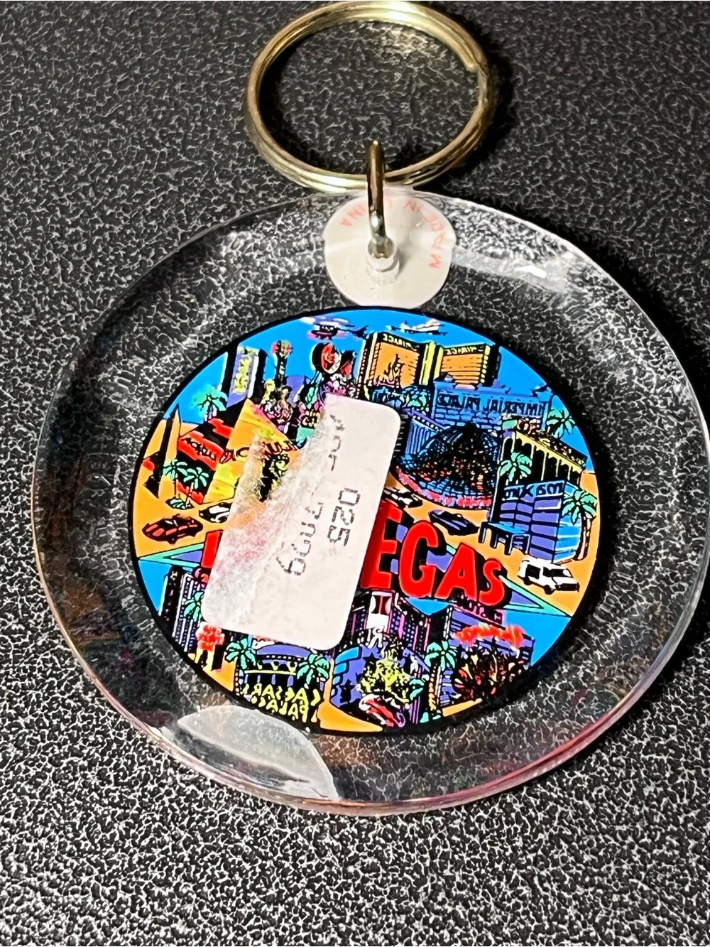 Las Vegas Souvenir Keychain - Travel, Memorabilia, Key Chains